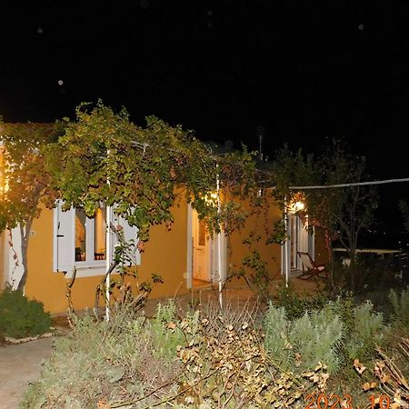 Adonino Residence-The House Of Pomegranates Lakithra Экстерьер фото